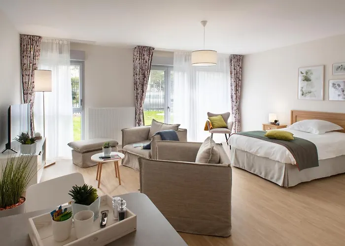 Aparthotel Domitys L'Agapanthe à Lille